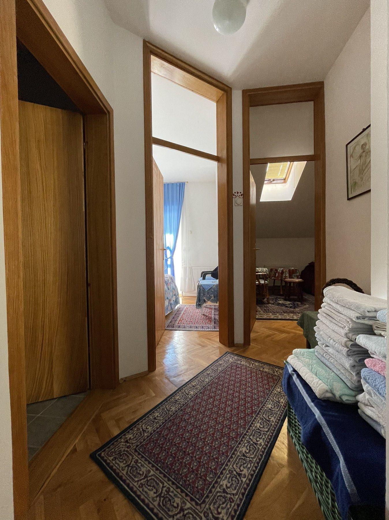 Квартира, 646 м², 100 000$ — FAKTOR